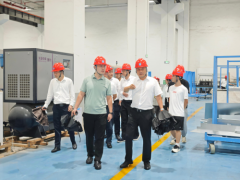 过讲微党课、看微视频等形式开展联学勾当