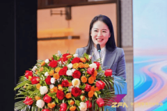 正在推进“材板柜居建”五位一体打制“绿色健